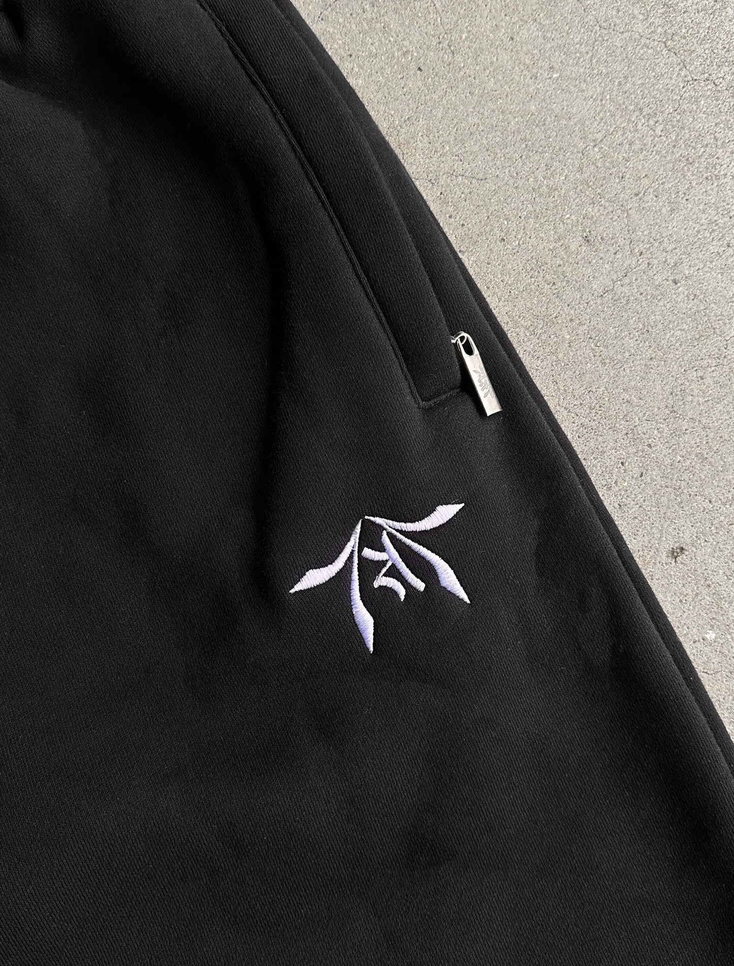 OBSIDIAN BLACK JOGGERS