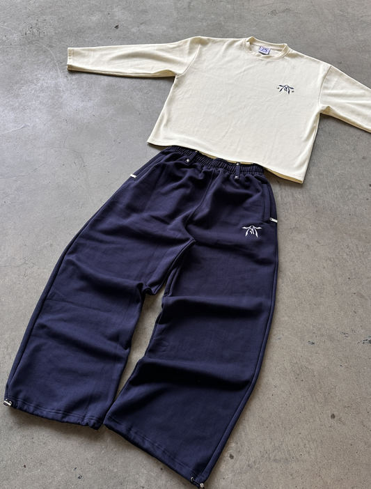 BUNDLE: JOGGER + LONGSLEEVE